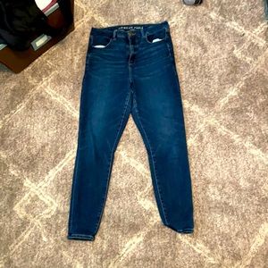 American eagle- high waste jegging. size 8